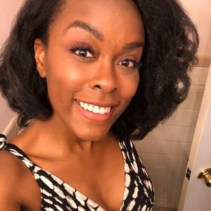 Meet your Posher, Candace